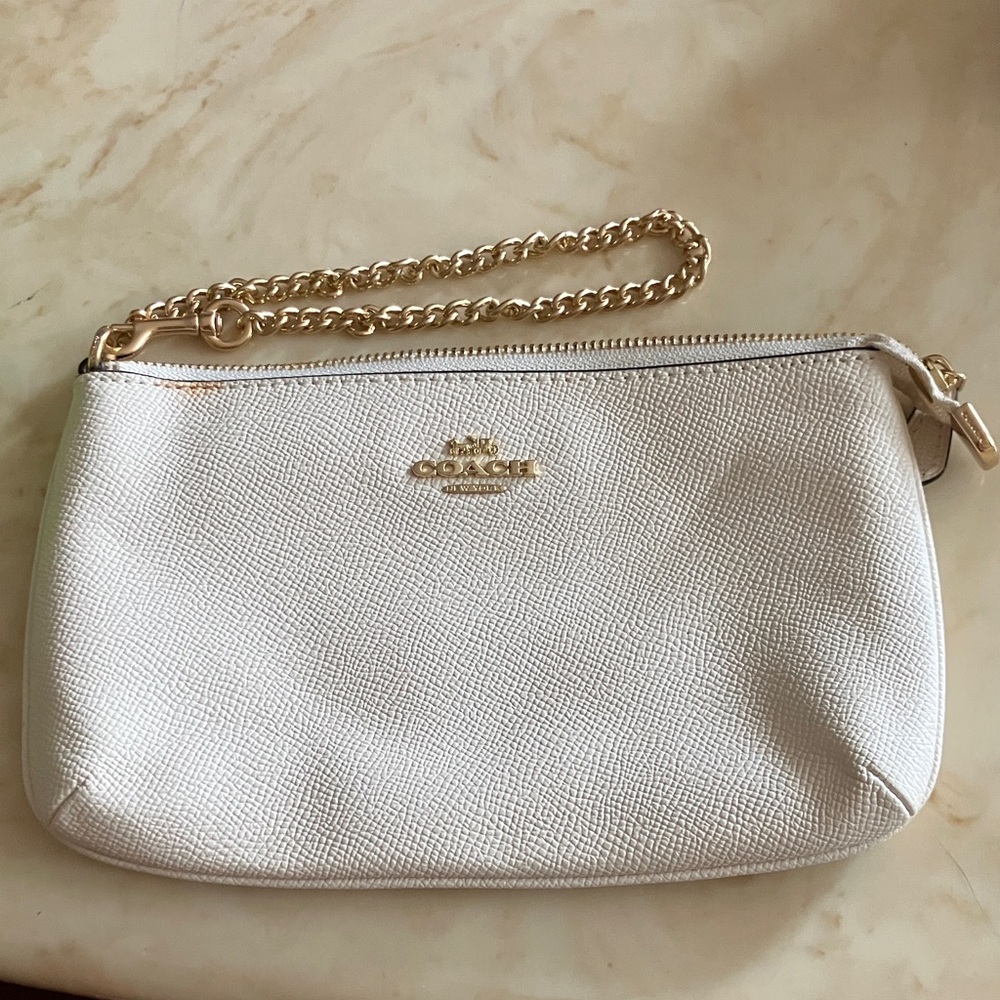 Coach Cream Leather Wristlet with Gold Chain